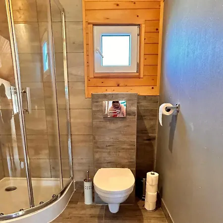 U Kasi Semesterbostad Świnoujście